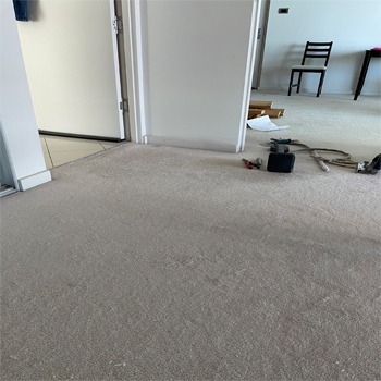 Restretching Carpet